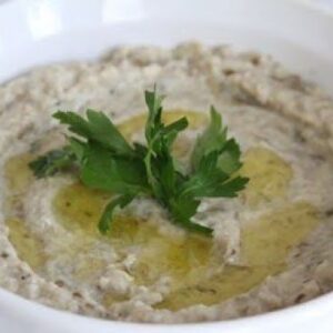 Purée d’aubergines fumées avec tahina et citron