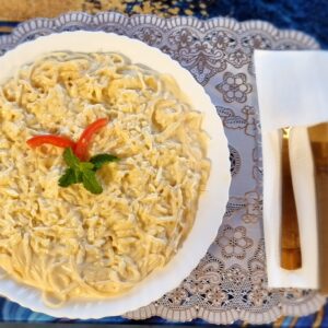 مكرونة بالجبنة
